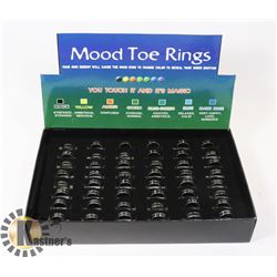 RETAIL DISPLAY OF MOOD TOE RINGS
