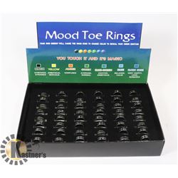 RETAIL DISPLAY OF MOOD TOE RINGS