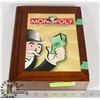 Image 1 : ORIGINAL MONOPOLY IN WOODEN CARRYING CASE