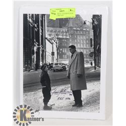 NHL MONTREAL CANADIENS JEAN BELIVEAU HOF 1972