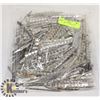 Image 1 : BAG OF METAL CHARM LINKS, ASSORTED