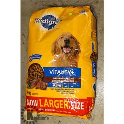 BAG OF PEDIGREE DOG FOOD