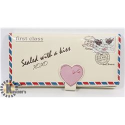 NEW SHAG WEAR WOMENS WALLET