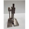 Image 2 : PRESS VISE