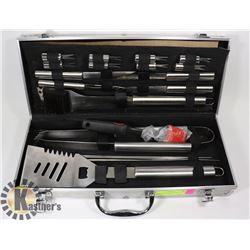 NEW 20 PIECE SET OF BBQ TOOLS - TONGS, SKEWERS(4)