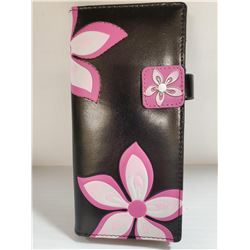 NEW SHAGWEAR WOMENS WALLET