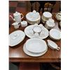 Image 1 : ROYAL DOULTON "GOLD CONCORD" 80PC FINE CHINA SET