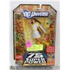 Image 1 : DC MARY BATSON SUPERHERO FIGURE IN PACKAGE