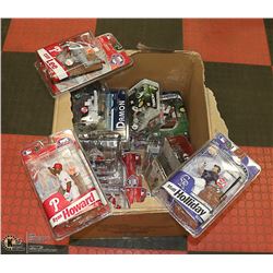 LOT OF 18 ASSORTED SPORTS ACTION FIGURES IN