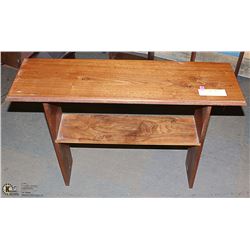 SIDE TABLE 34 X 25 X 15