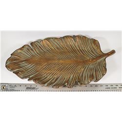 PARTY LITE LEAF CANDLE HOLDER (CENTER TABLE