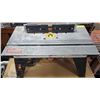 Image 1 : RYOBI ROUTER TABLE WITH 1-1/2HP PLUNGE ROUTER