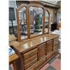 Image 1 : 8 DRAWER DRESSER & MIRROR 68 X 78 X 17