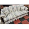 Image 3 : 3 SEATER SOFA  85" & LOVESEAT 63" SET