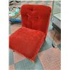 Image 2 : VINTAGE RED VELVET SIDE CHAIR 25" WIDE