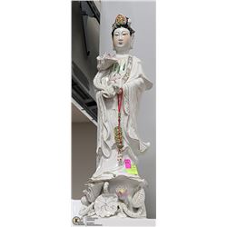PORCELAUN ORIENTAL LADY STATUE 24" TALL