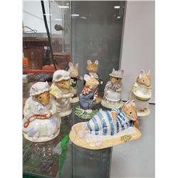 GROUP OF 8 ROYAL DOULTON FIGURES