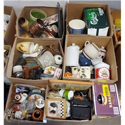 ESTATE PALLET  COOKIE JARS ORNAMENT AND MORE