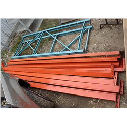 LOT OF PALLET RACKING INCL 2 UPRIGHTS AND 8 BEAMS