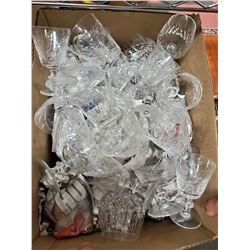 LARGE BOX OF ESTATE CRYSTAL GLASSES