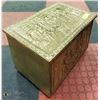 Image 1 : SMALL VINTAGE COPPER / BRASS FIREPLACE BOX