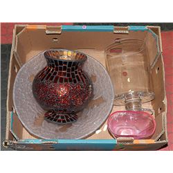 BOX GLASS VASES AND BOWL