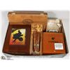 Image 1 : SMOKELESS CIGAR ART PIECE AND 4 CIGAR BOXES