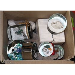 BOX OF SNOWGLOBES WITH THERMAL TEDDY BEAR