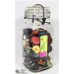ESTATE JAR OF BUTTONS
