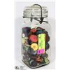 Image 1 : ESTATE JAR OF BUTTONS