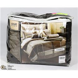 NEW HOME STUDIO QUEEN DUVET COVER SET