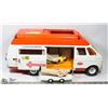 Image 1 : 1974 TONKA RESCUE VAN AMBULANCE WITH THREE