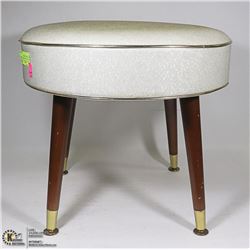 FOOT STOOL-MID CENTURY, WHITE VINYL W/GOLD PIPING