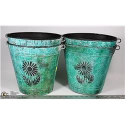 4-METAL GREEN PLANT PLANTERS