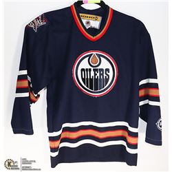 OFFICIAL OILERS JERSEY SIZE YOUTH L/XL