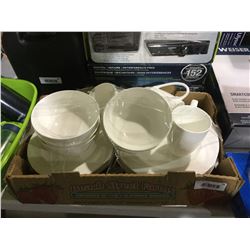 Dinnerware Set