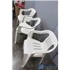 Image 5 : **(3) Plastic Lawn Chairs