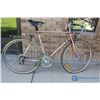 Image 2 : Vintage Men's Road Racer Bike w/Bell
