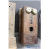 Image 3 : (2) Vintage Wooden Wall Phones