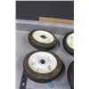 Image 2 : (4) Wagon Wheels