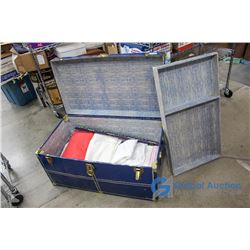 **Trunk w/Assorted Bedding & Table Cloths