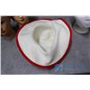 Image 15 : (4) Vintage Hats & (2) Hat Boxes