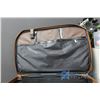 Image 9 : **(3) Vintage Suitcases