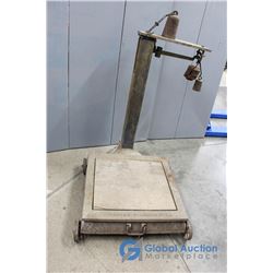 **Vintage Fairbanks Standard No.25 Luggage Scale w/Weights