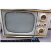 Image 2 : VIntage Marconi Portable TV