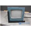 Image 2 : Vintage 1950's RCA Broadcast TV Monitor
