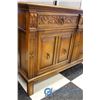 Image 2 : Beautiful Antique Oak Sideboard