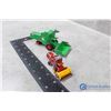 Image 2 : (2) Vintage Metal Matchbox Combines - Red & Green Claas Combines