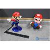 Image 1 : Mario Stuffy and Figurine with Stand