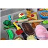 Image 8 : Play Food and Kitchen Ware